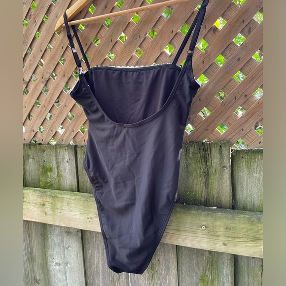 Nasty Gal NWT One Piece Swimsuit 🎀 - Picture 6 of 6